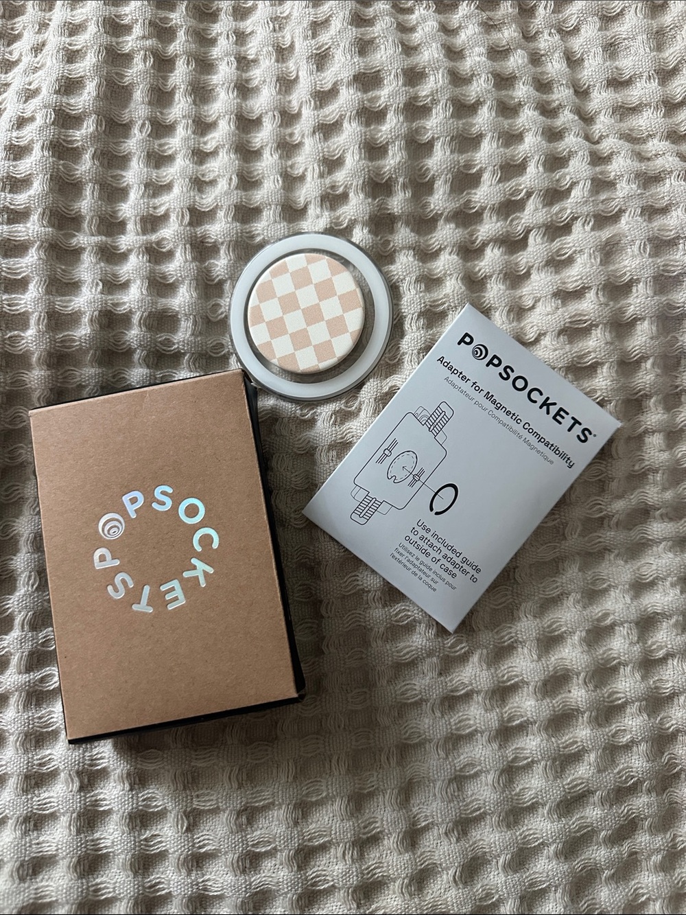 PopSocket Beige Checkered Phone Grip with instructions and box